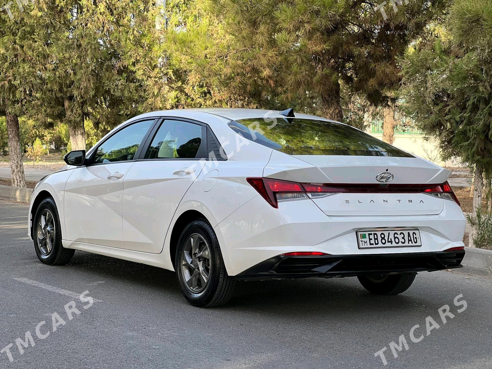 Hyundai Elantra 2022 - 235 000 TMT - Ашхабад - img 4