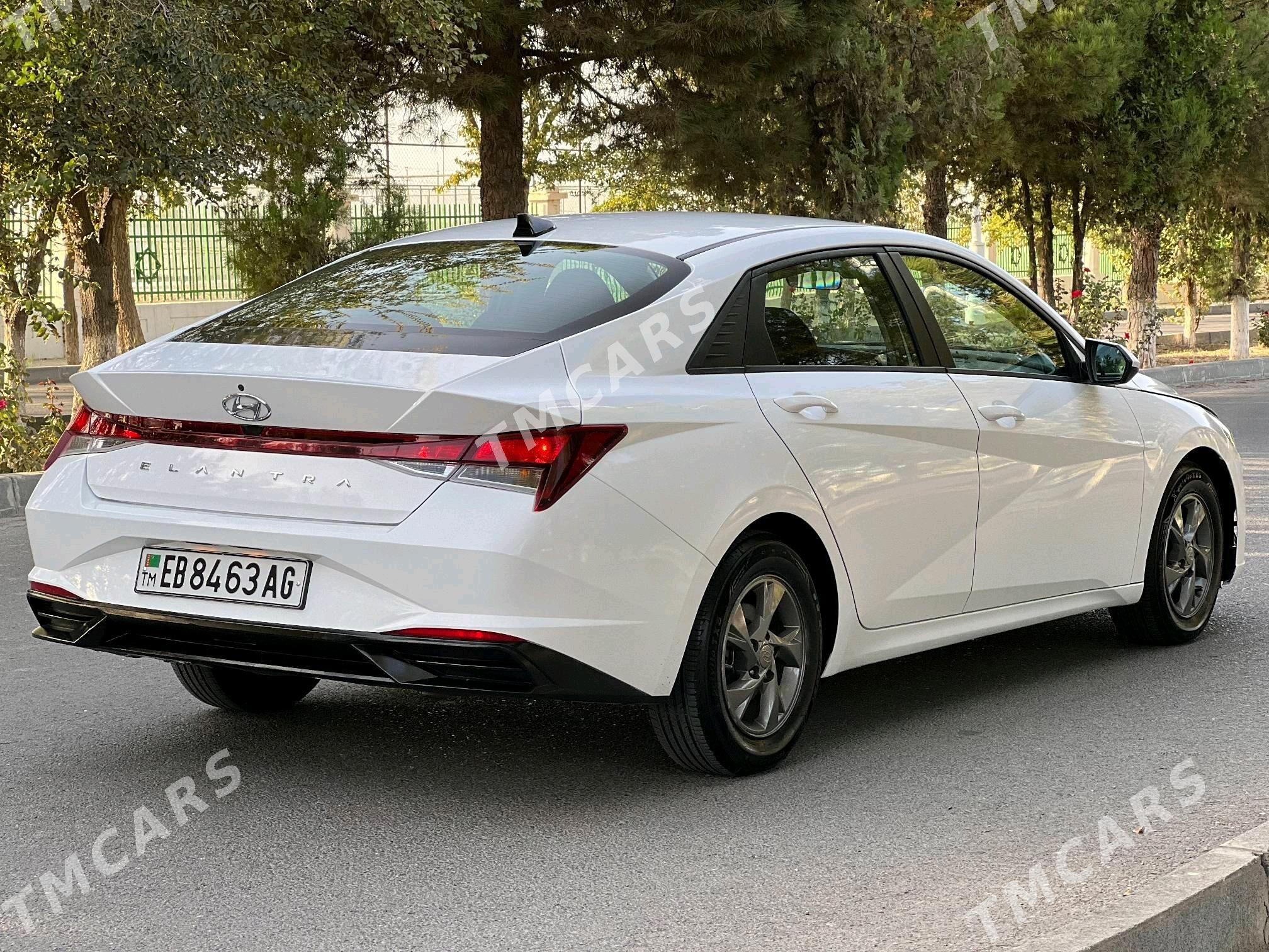 Hyundai Elantra 2022 - 235 000 TMT - Ашхабад - img 8