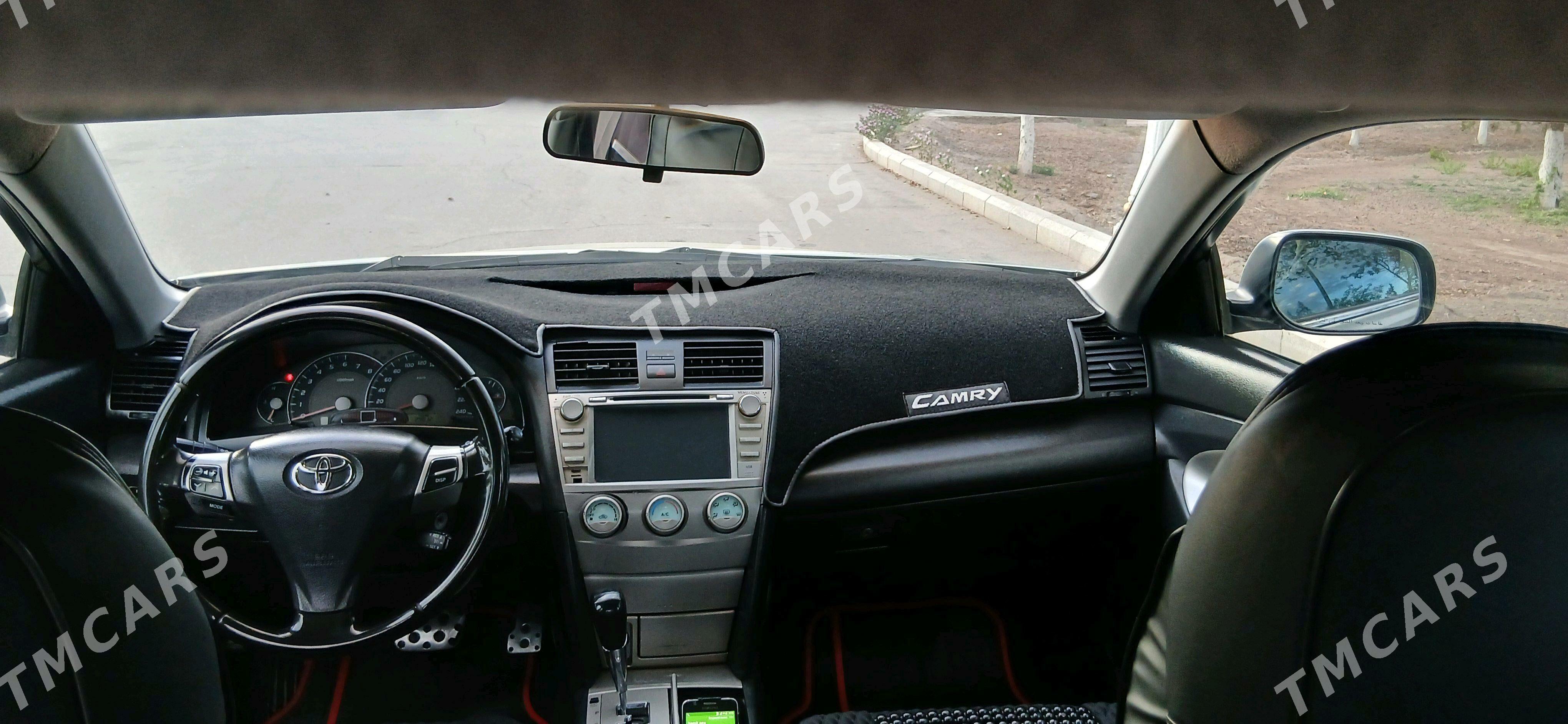 Toyota Camry 2011 - 175 000 TMT - Дашогуз - img 8