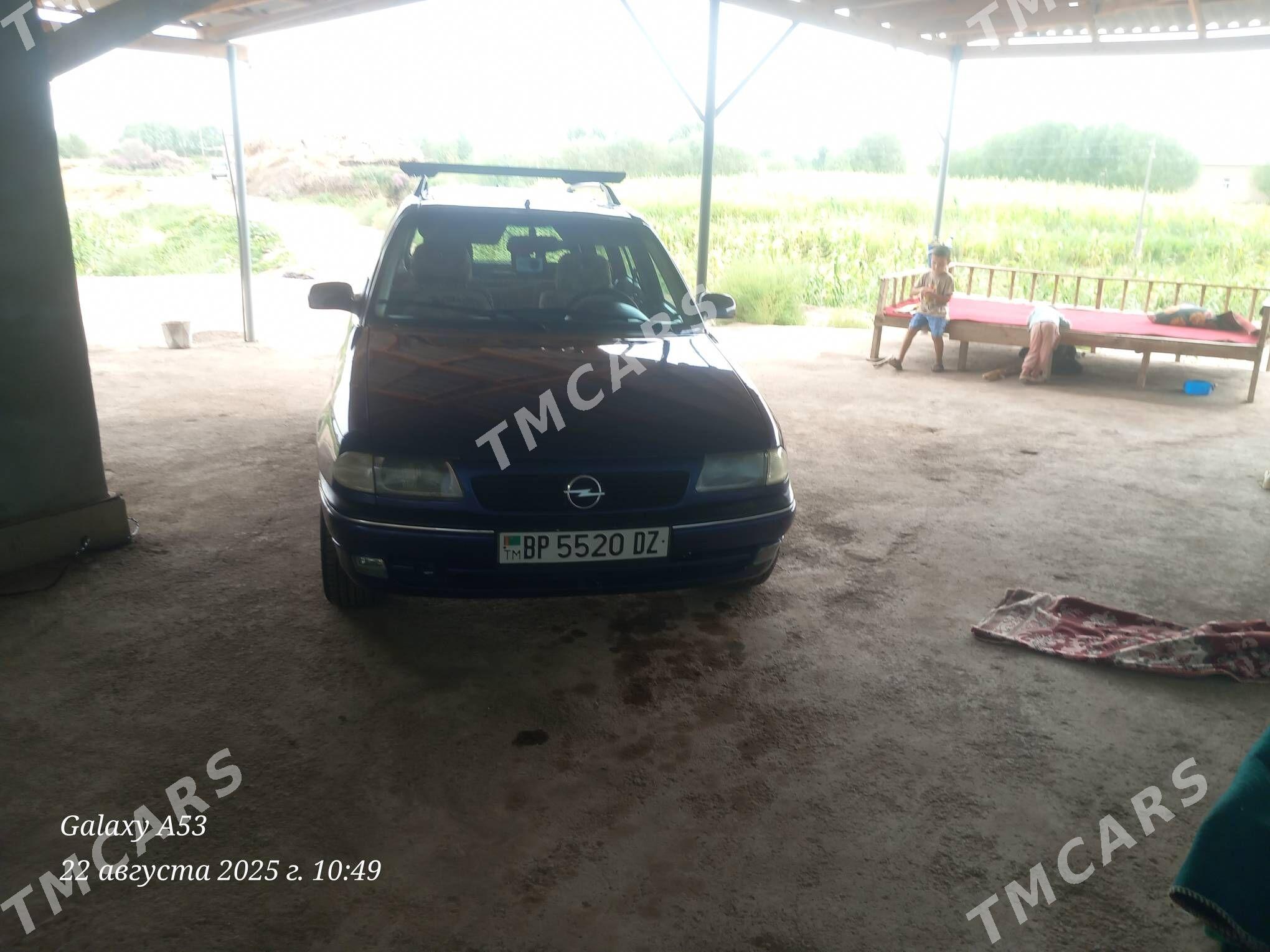 Opel Astra 1995 - 50 000 TMT - Gubadag - img 2