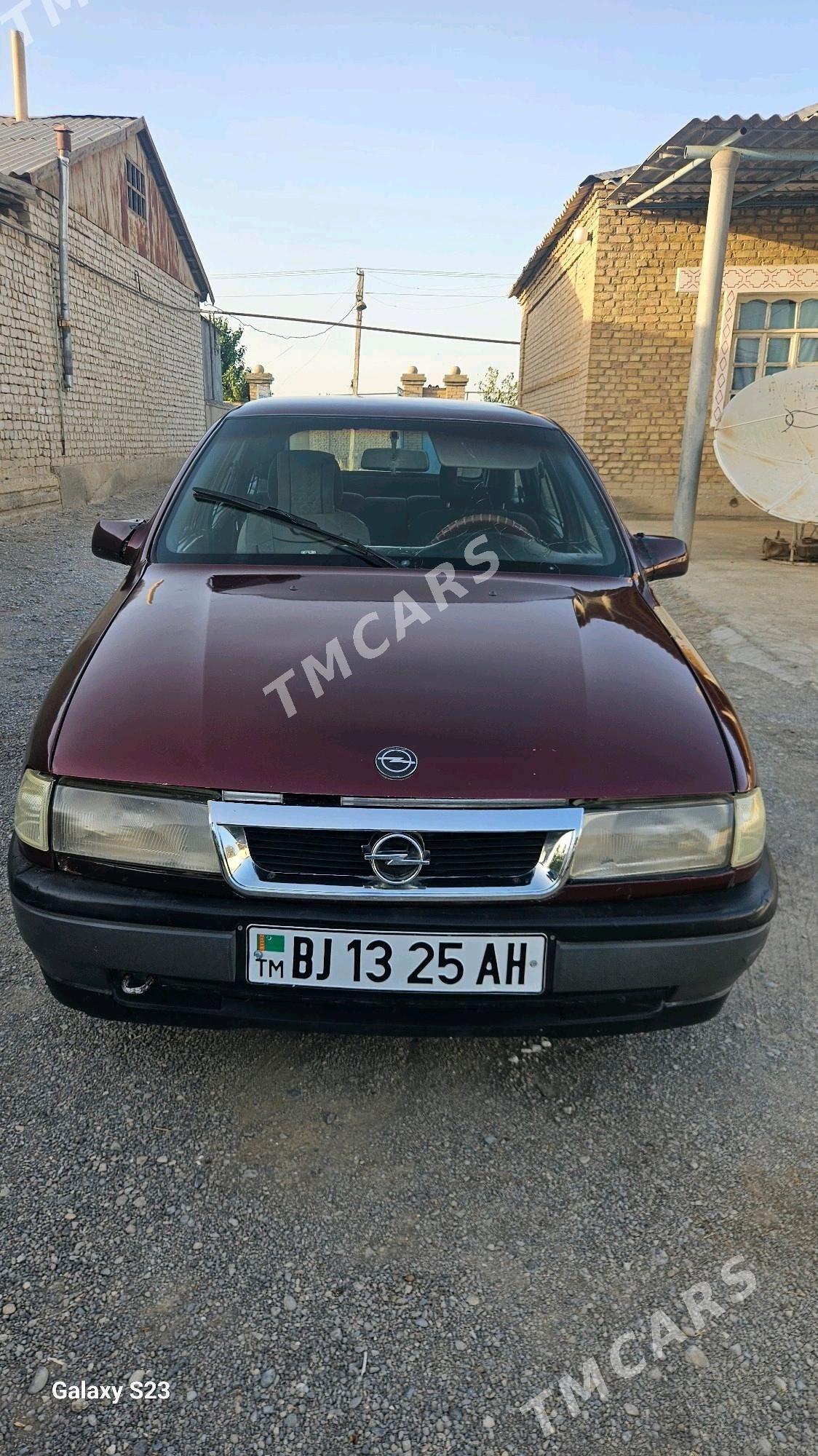 Opel Vectra 1993 - 29 000 TMT - Кака - img 4