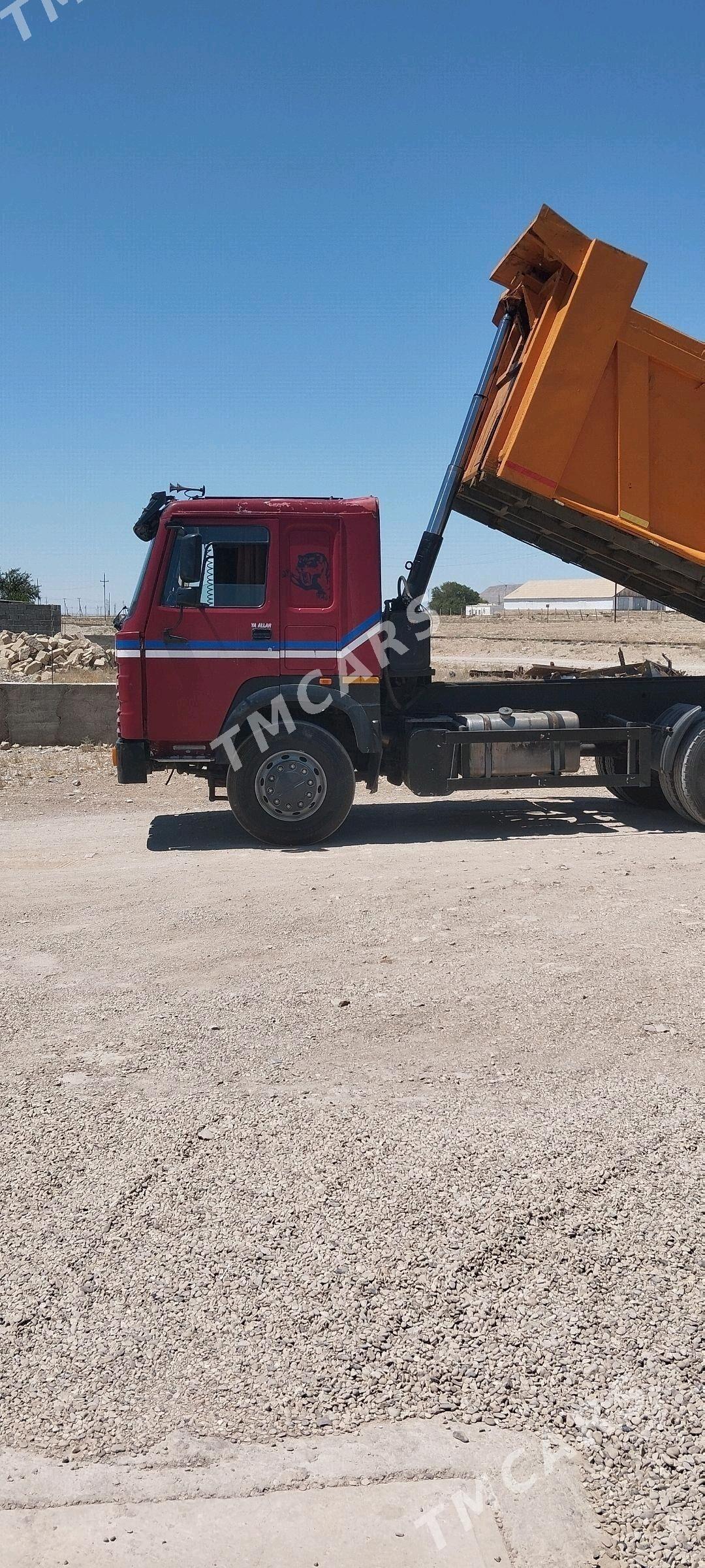 Howo Sinotruk 2010 - 360 000 TMT - Балканабат - img 4