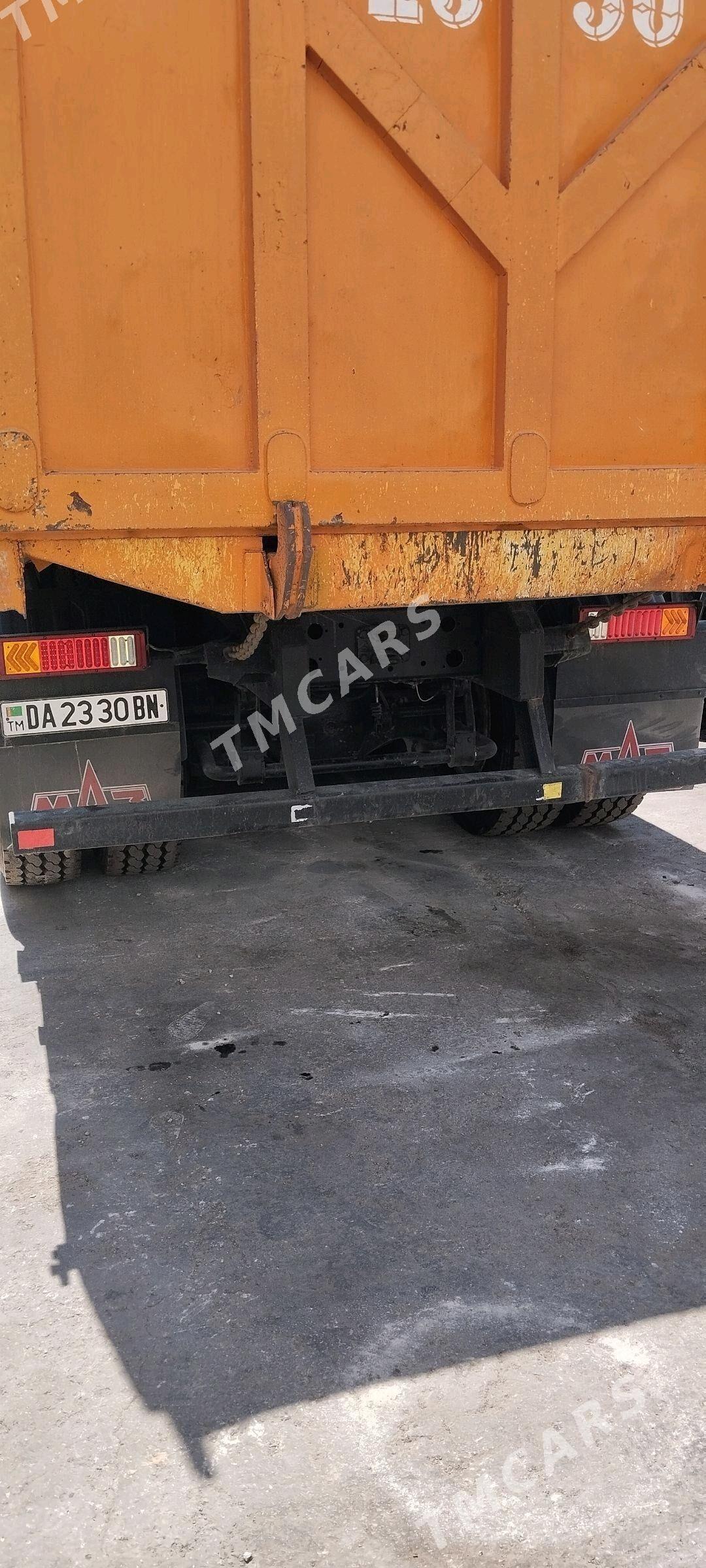 Howo Sinotruk 2010 - 360 000 TMT - Балканабат - img 5