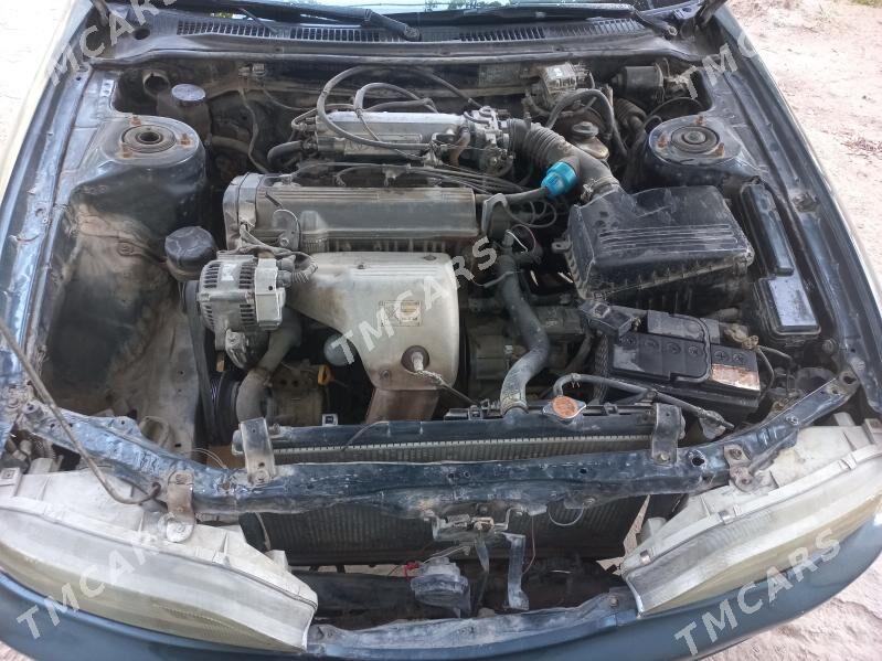 Toyota Carina 1993 - 22 000 TMT - Дянев - img 2