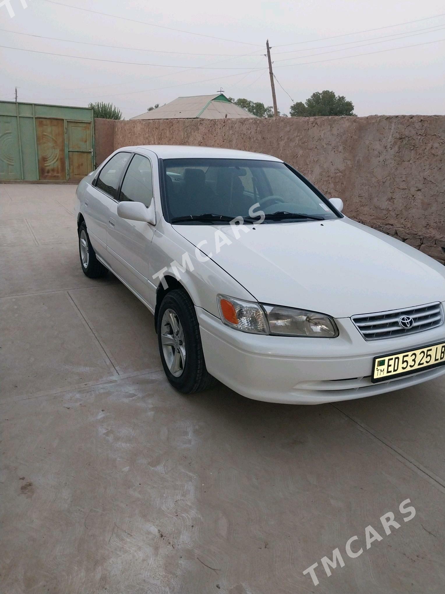 Toyota Camry 2001 - 145 000 TMT - Койтендаг - img 5