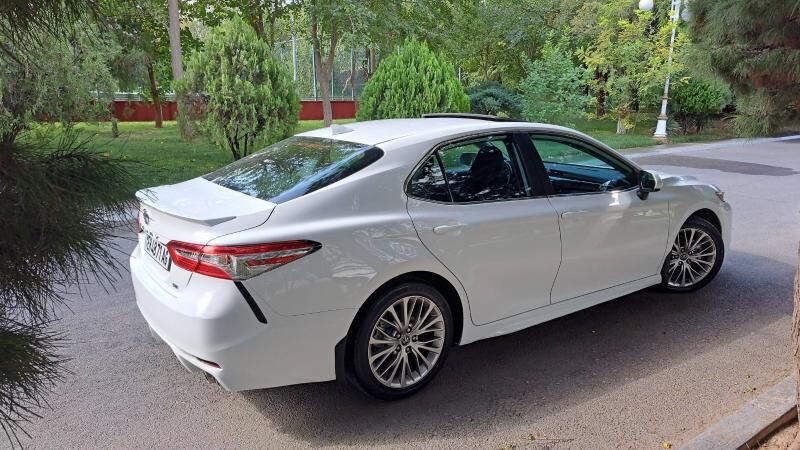 Toyota Camry 2020 - 363 000 TMT - Ашхабад - img 4