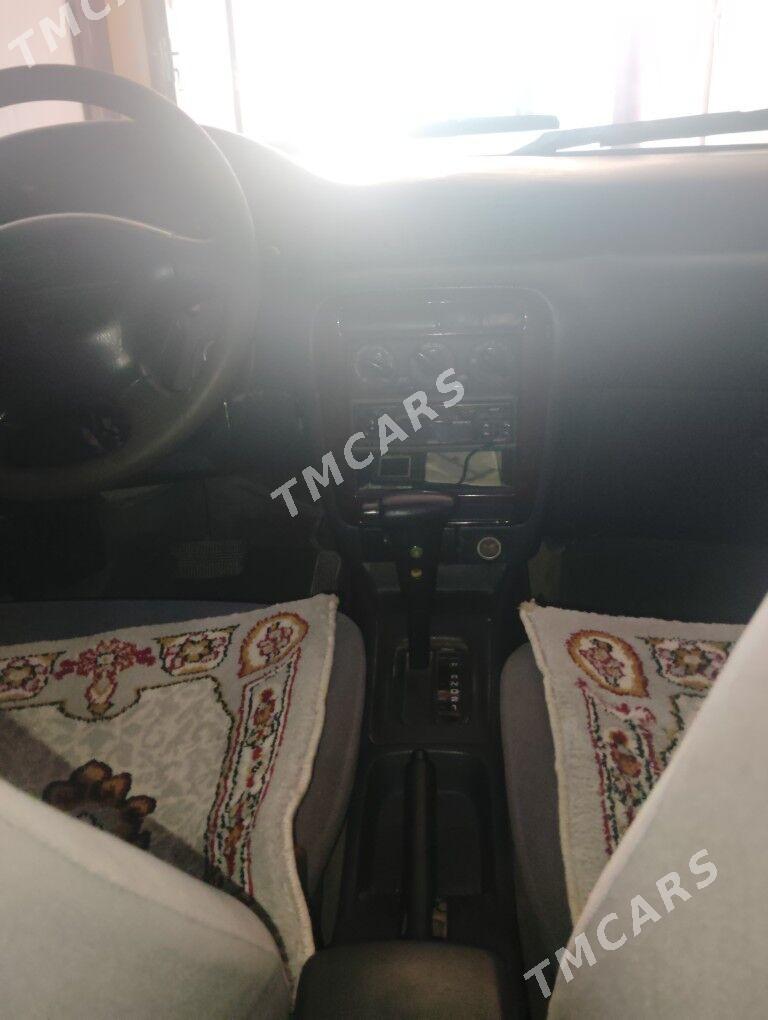 Nissan Sunny 1999 - 40 000 TMT - Çärjew - img 3