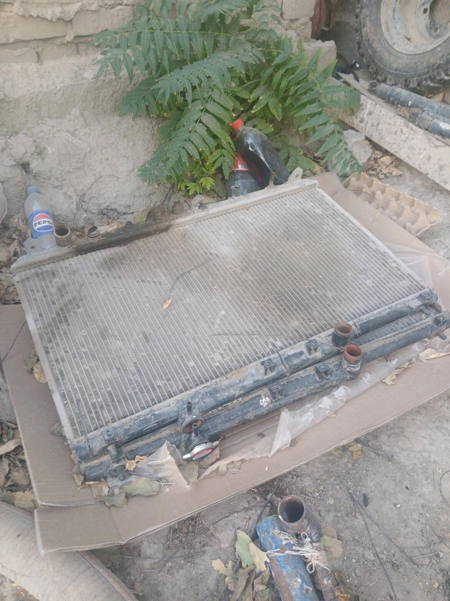 BABYCKA RADIATOR MORDA 2 SANY 350 TMT - Бахарден - img 2