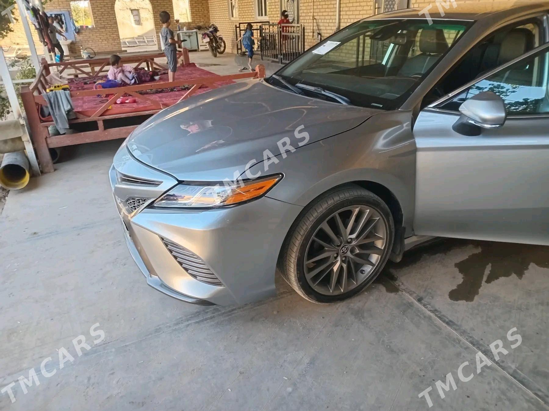 Toyota Camry 2020 - 300 000 TMT - Dostluk - img 7