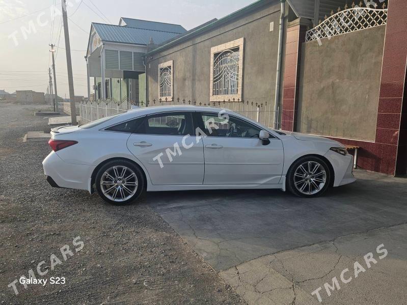 Toyota Avalon 2019 - 420 000 TMT - Gyzylarbat - img 4