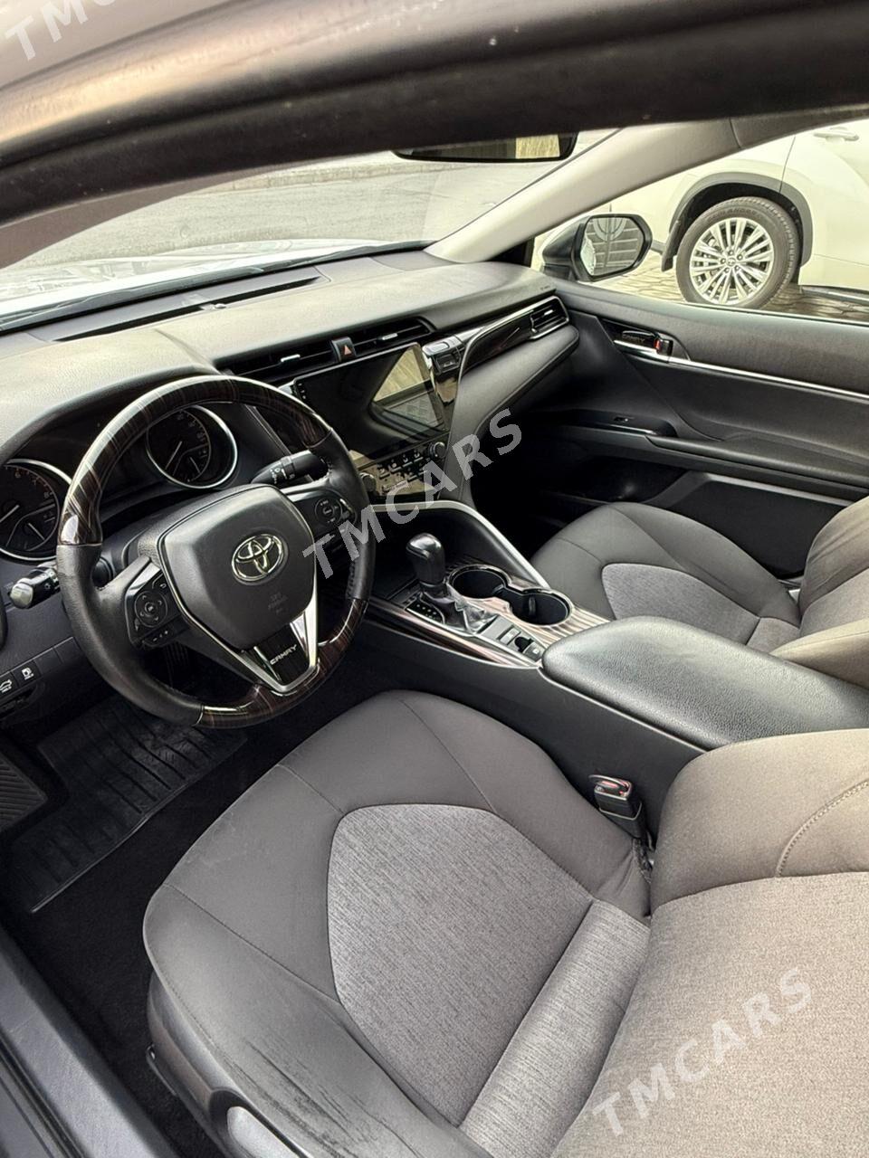 Toyota Camry 2019 - 245 000 TMT - Ашхабад - img 6