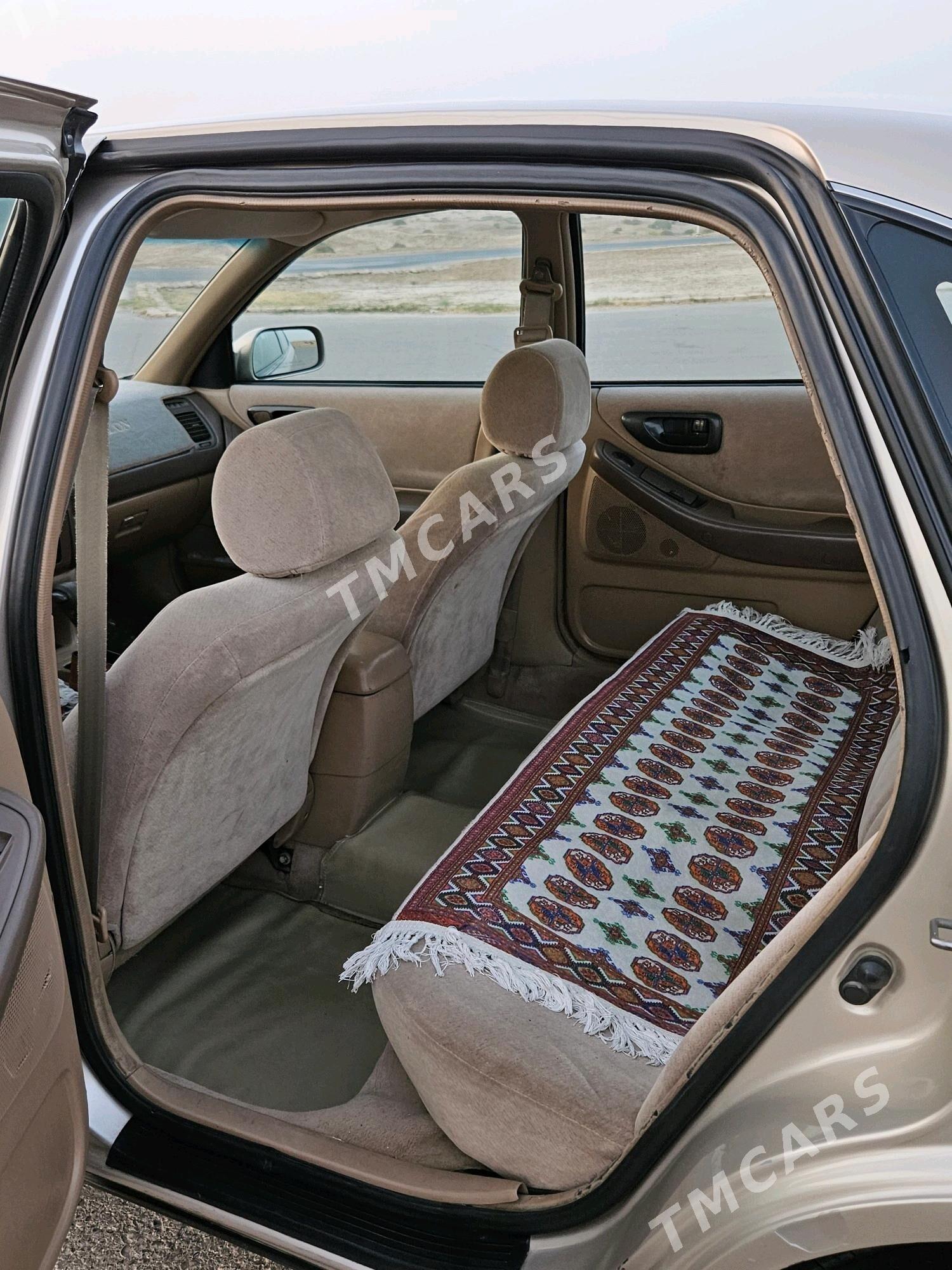 Toyota Avalon 1996 - 130 000 TMT - Байрамали - img 3