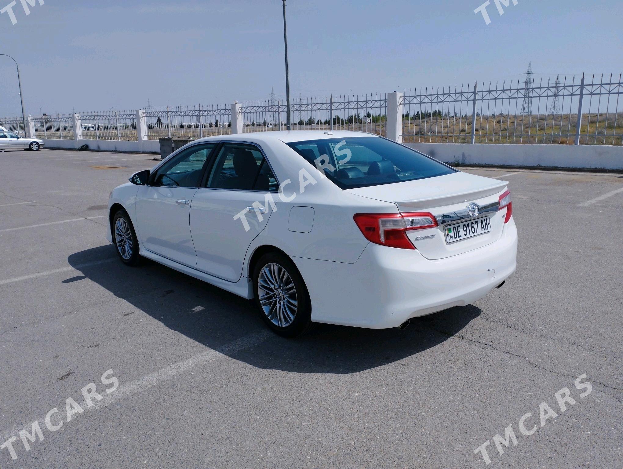 Toyota Camry 2012 - 250 000 TMT - Гёкдепе - img 4