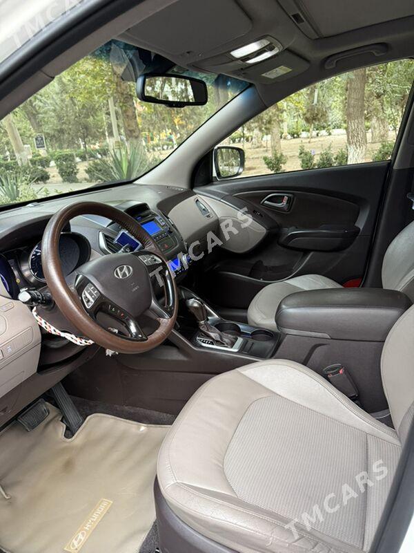 Hyundai IX35 2014 - 225 000 TMT - ул. Подвойского (Битарап Туркменистан шаёлы) - img 3