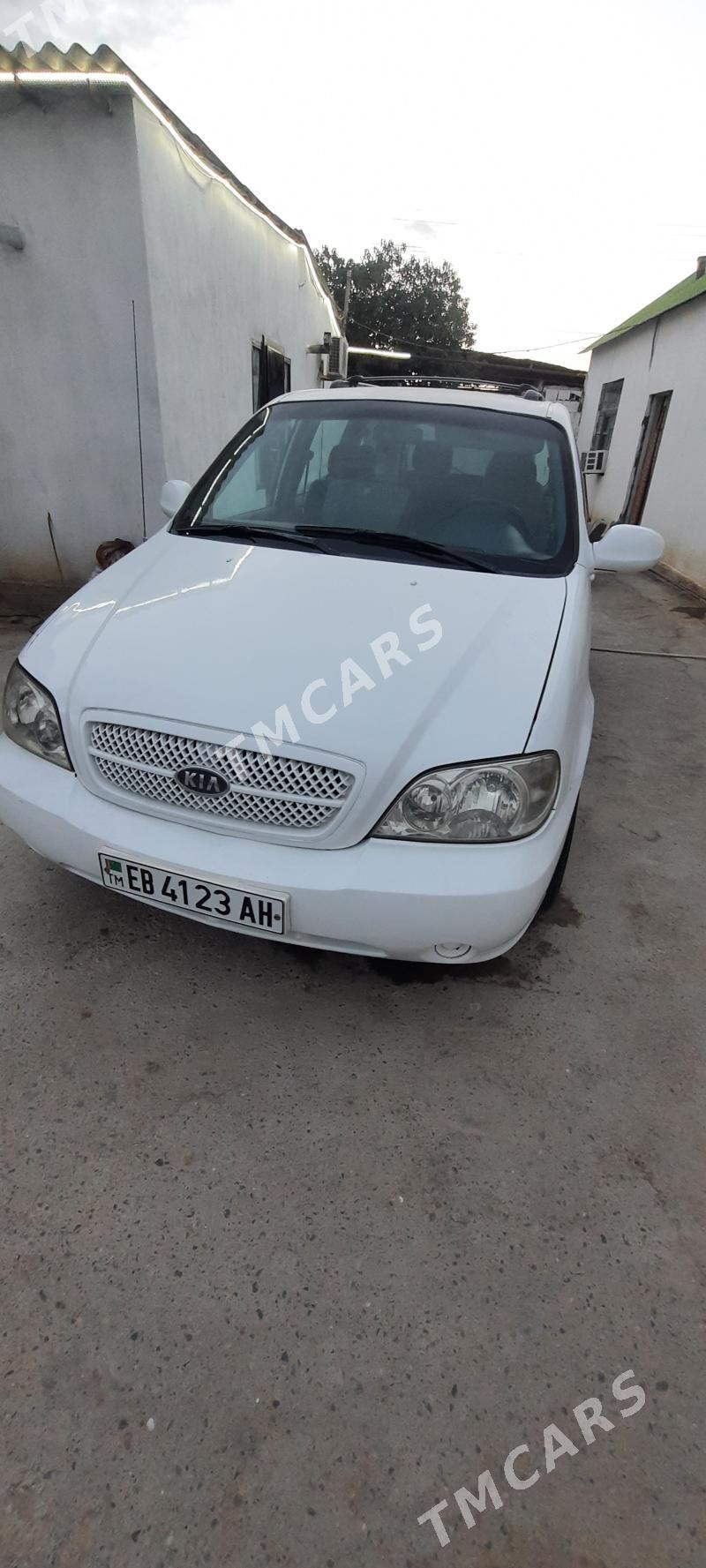 Kia Sedona 2004 - 75 000 TMT - Ашхабад - img 2
