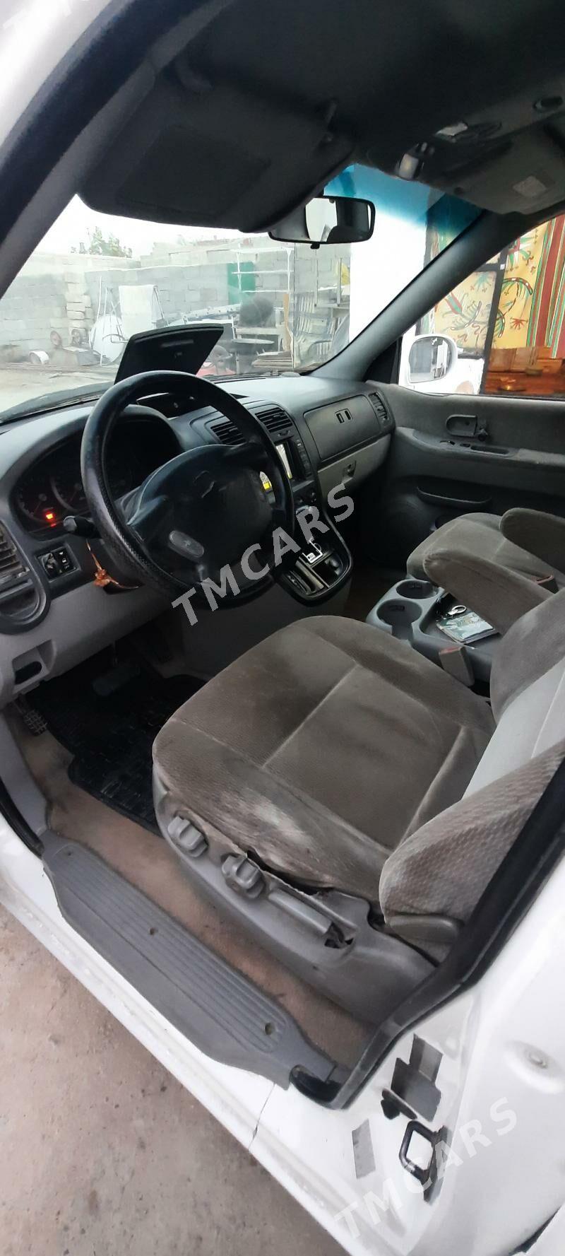 Kia Sedona 2004 - 75 000 TMT - Ашхабад - img 3