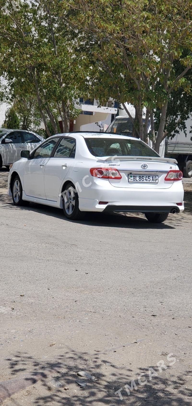 Toyota Corolla 2012 - 170 000 TMT - Büzmeýin GRES - img 2