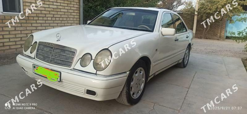 Mercedes-Benz E430 1998 - 65 000 TMT - Мары - img 5