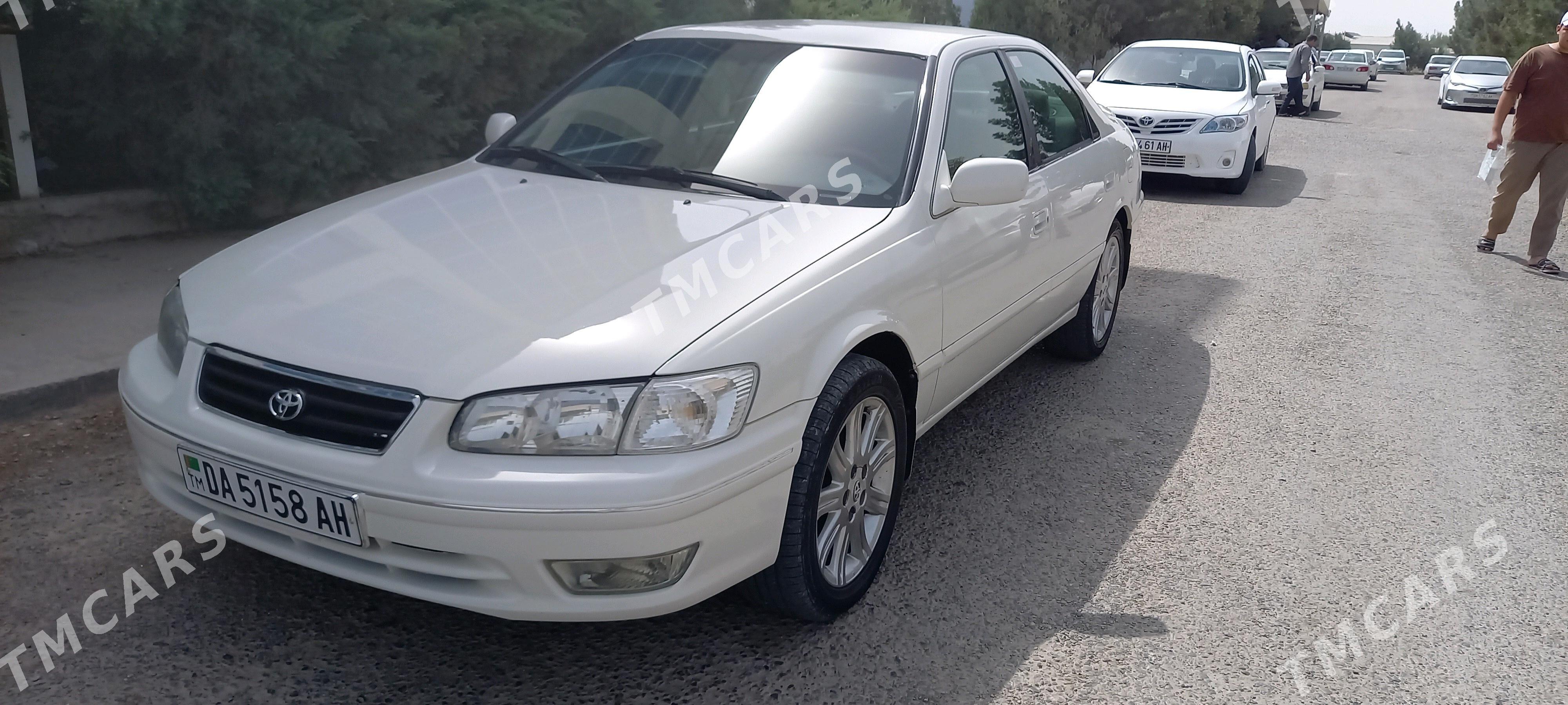 Toyota Camry 1999 - 134 000 TMT - Бабадайхан - img 3