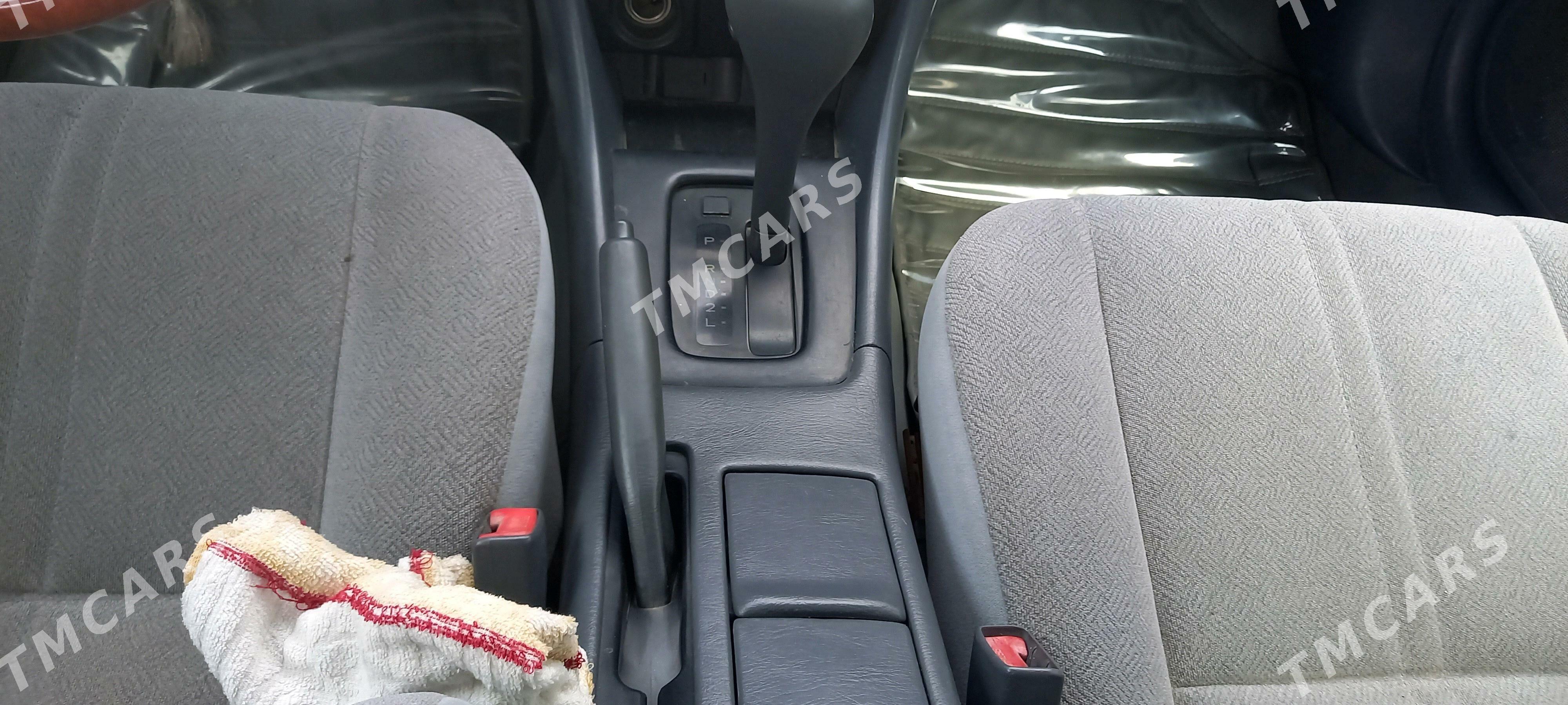 Toyota Camry 1999 - 134 000 TMT - Бабадайхан - img 4