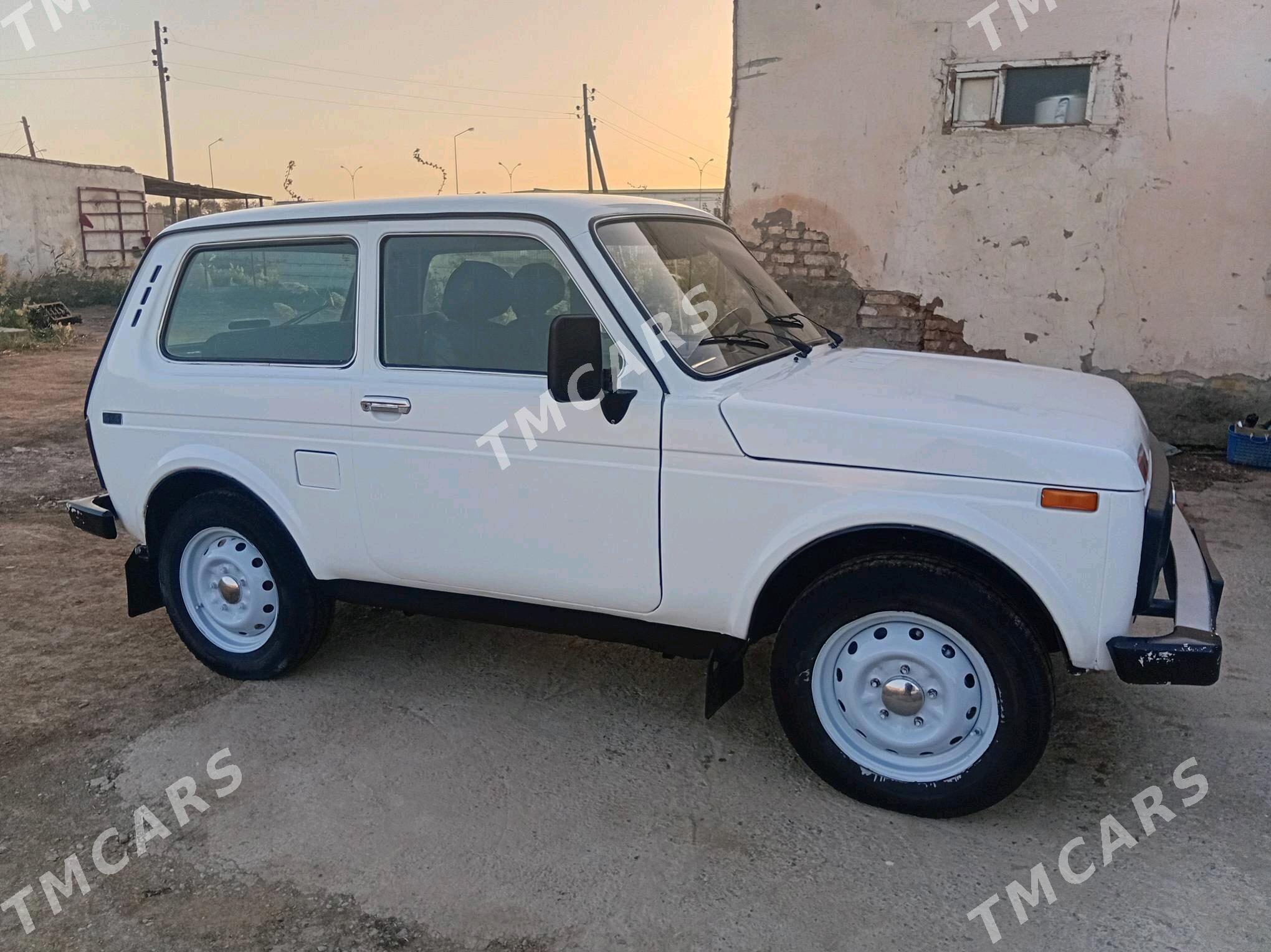 Lada Niva 2005 - 60 000 TMT - Türkmenbaşy etr. - img 3