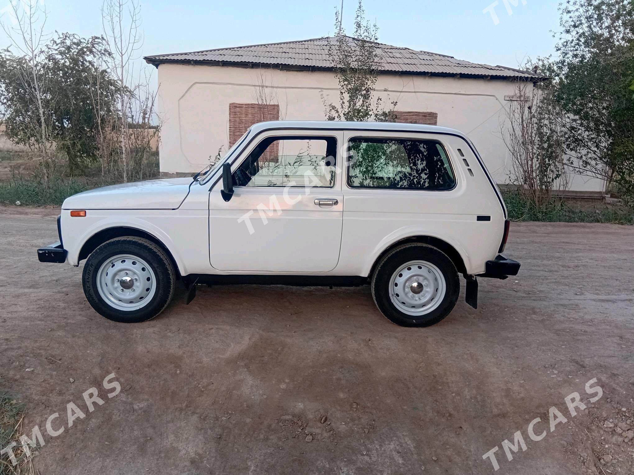 Lada Niva 2005 - 60 000 TMT - Türkmenbaşy etr. - img 5