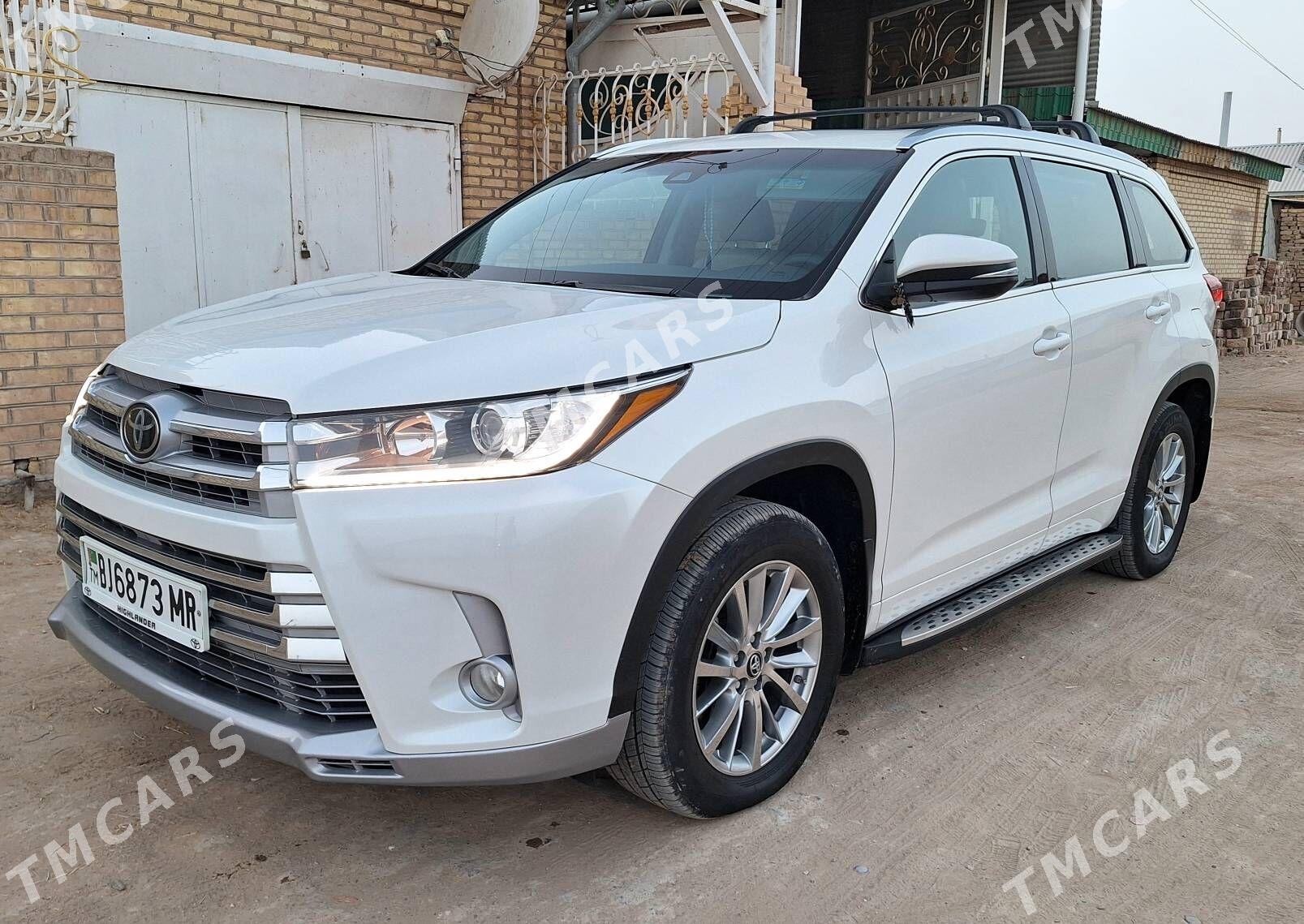 Toyota Highlander 2018 - 450 000 TMT - Mary - img 4