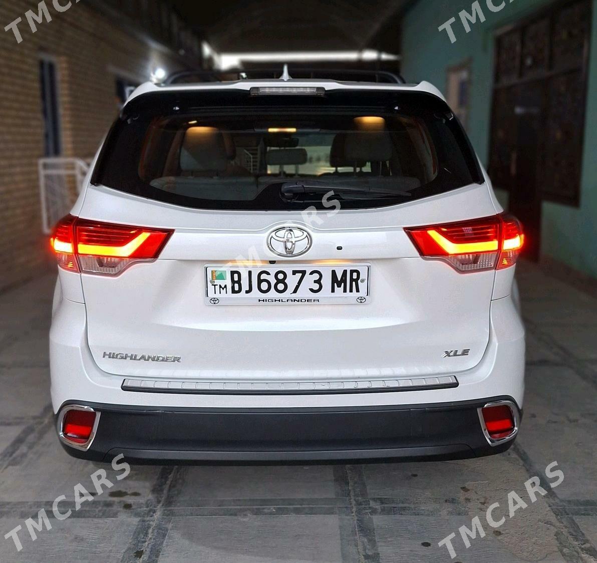 Toyota Highlander 2018 - 450 000 TMT - Mary - img 7