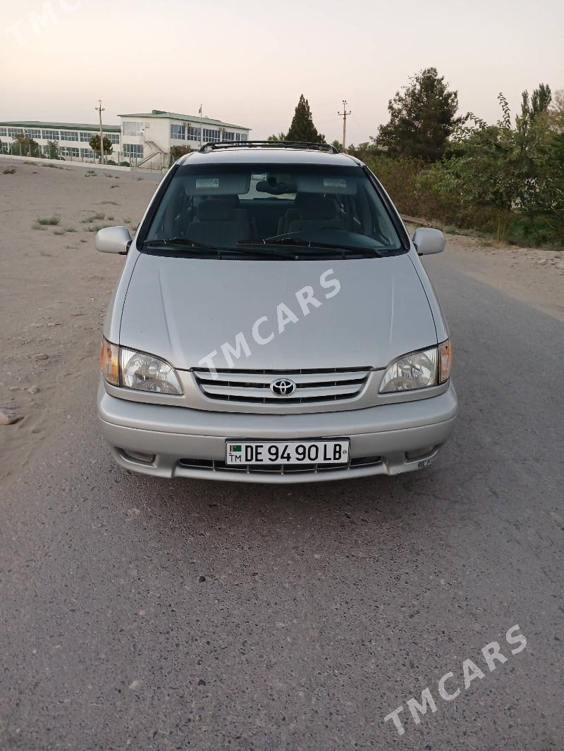 Toyota Sienna 2002 - 160 000 TMT - Халач - img 4