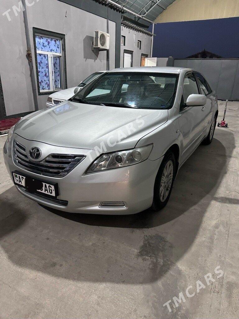 Toyota Camry 2008 - 133 000 TMT - Бузмеин - img 4