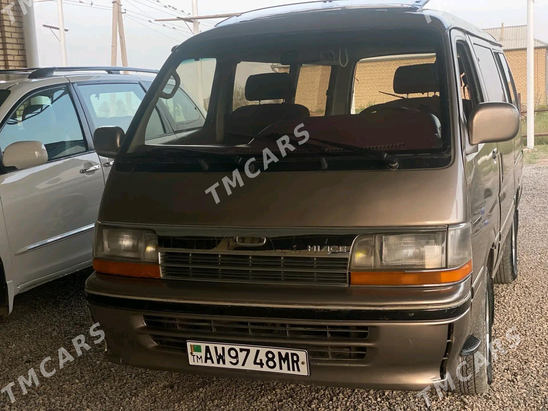 Toyota Hiace 1991 - 70 000 TMT - Murgap - img 3