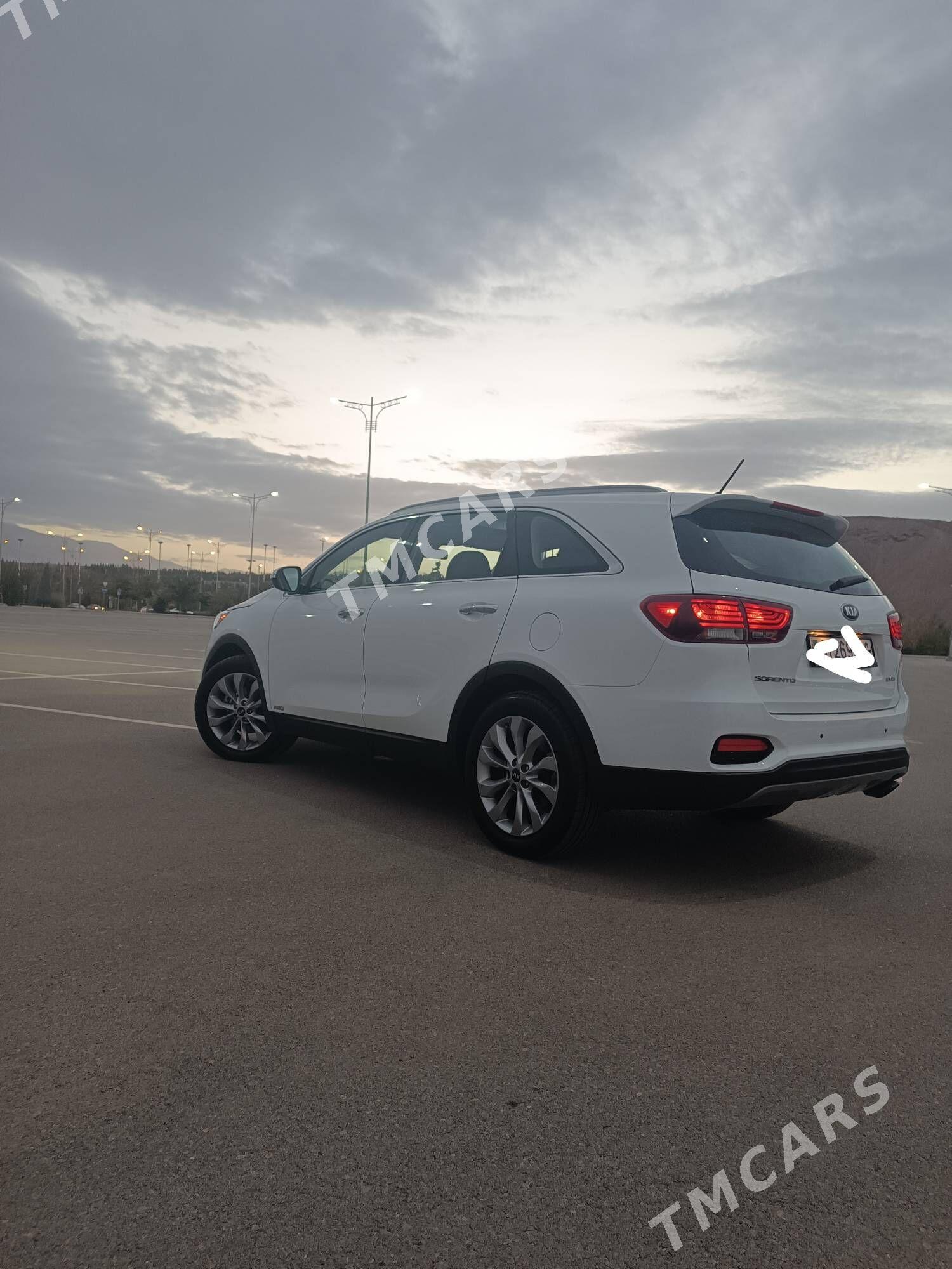 Kia Sorento 2020 - 323 000 TMT - Ашхабад - img 4