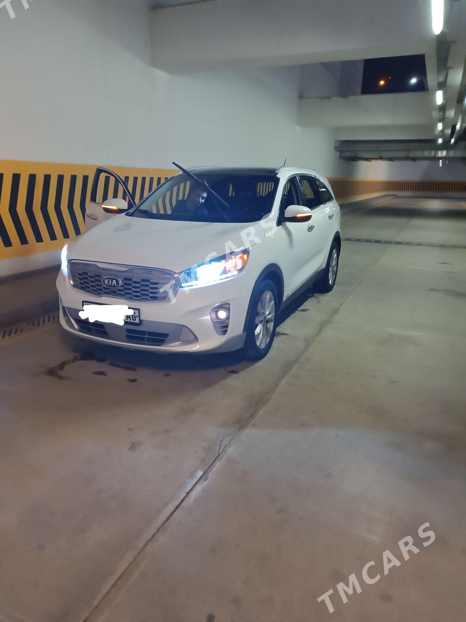 Kia Sorento 2020 - 323 000 TMT - Ашхабад - img 3