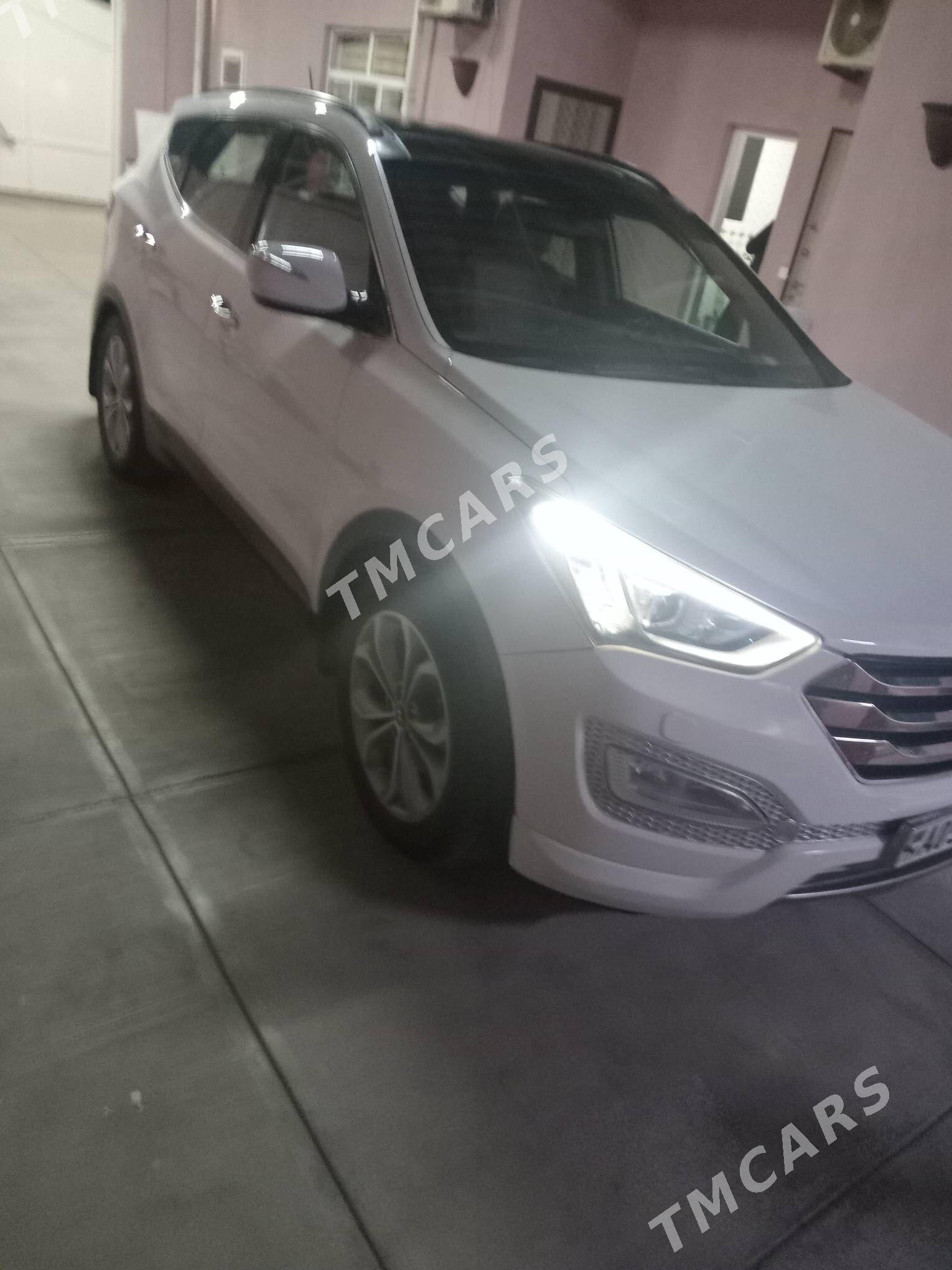 Hyundai Santa Fe 2014 - 255 000 TMT - Чоганлы - img 4