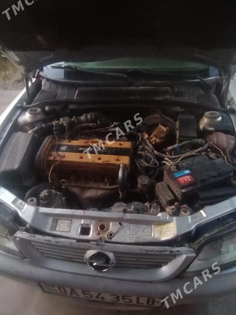 Opel Vectra 1997 - 30 000 TMT - Farap - img 3
