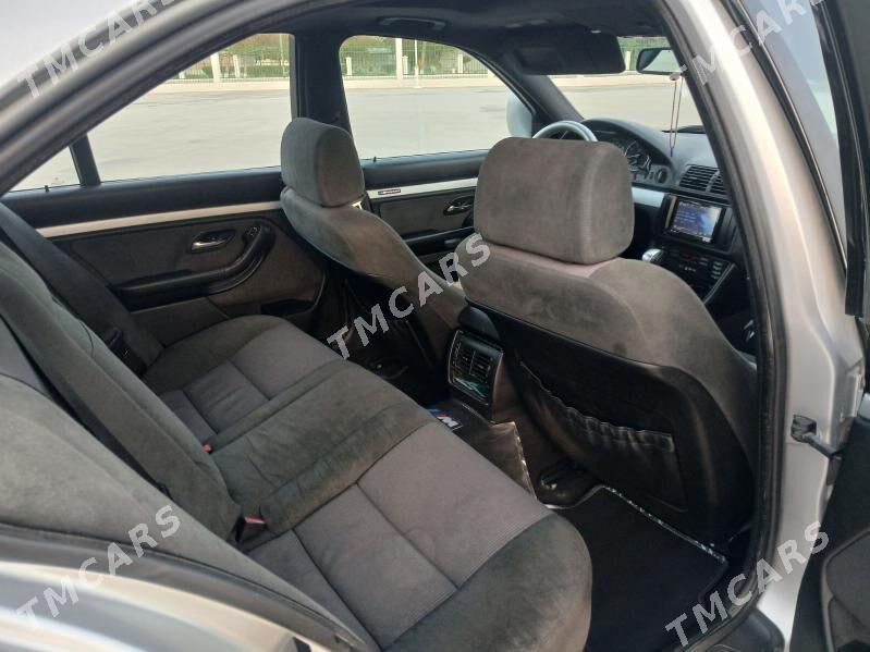BMW E39 2001 - 145 000 TMT - Mary - img 3