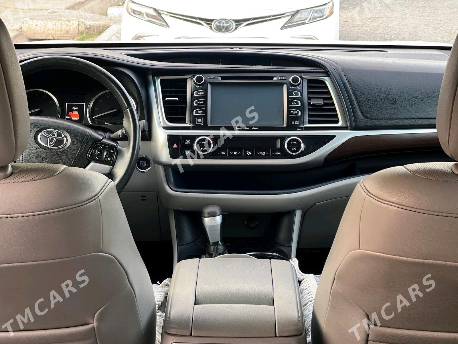 Toyota Highlander 2016 - 440 000 TMT - Мары - img 5