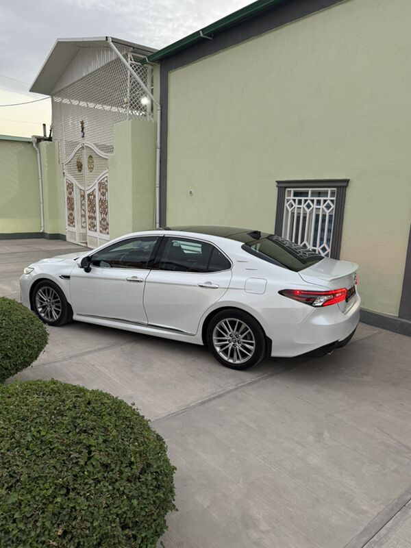 Toyota Camry 2022 - 550 000 TMT - Ашхабад - img 2