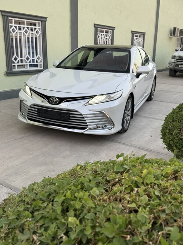 Toyota Camry 2023 - 650 000 TMT - Aşgabat - img 5