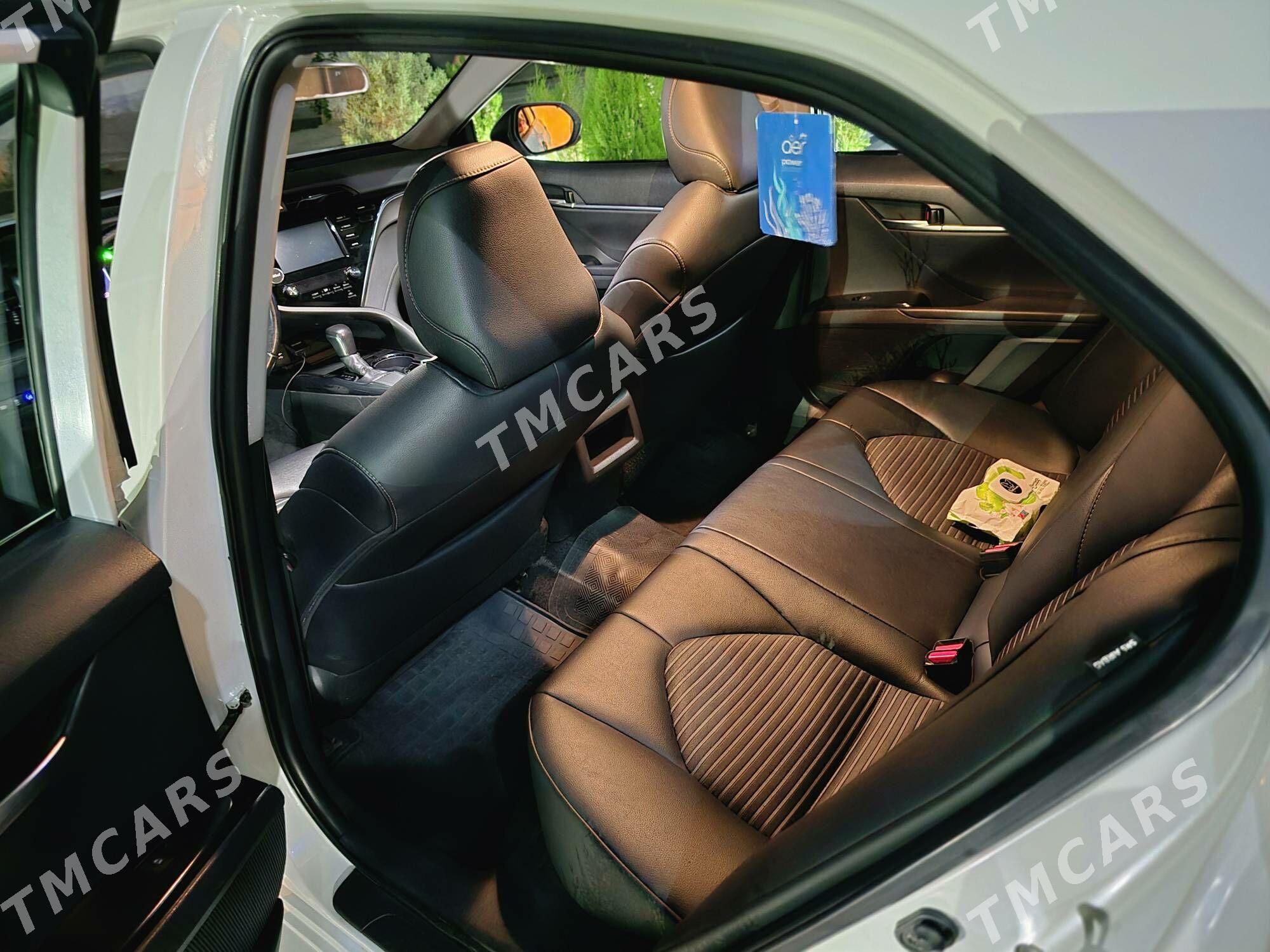 Toyota Camry 2019 - 270 000 TMT - Ашхабад - img 2
