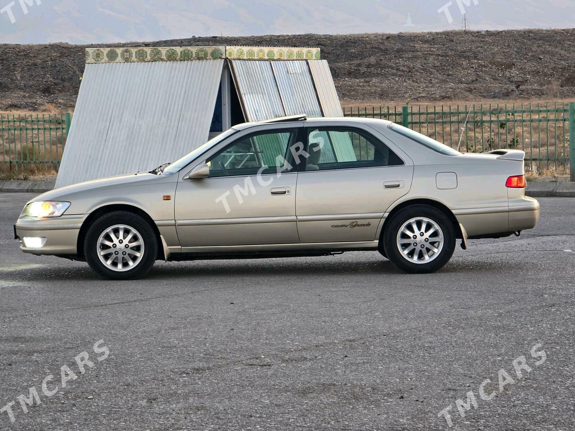 Toyota Camry 2000 - 165 000 TMT - "Алтын Асыр" Гундогар базары ( Толкучка) - img 5