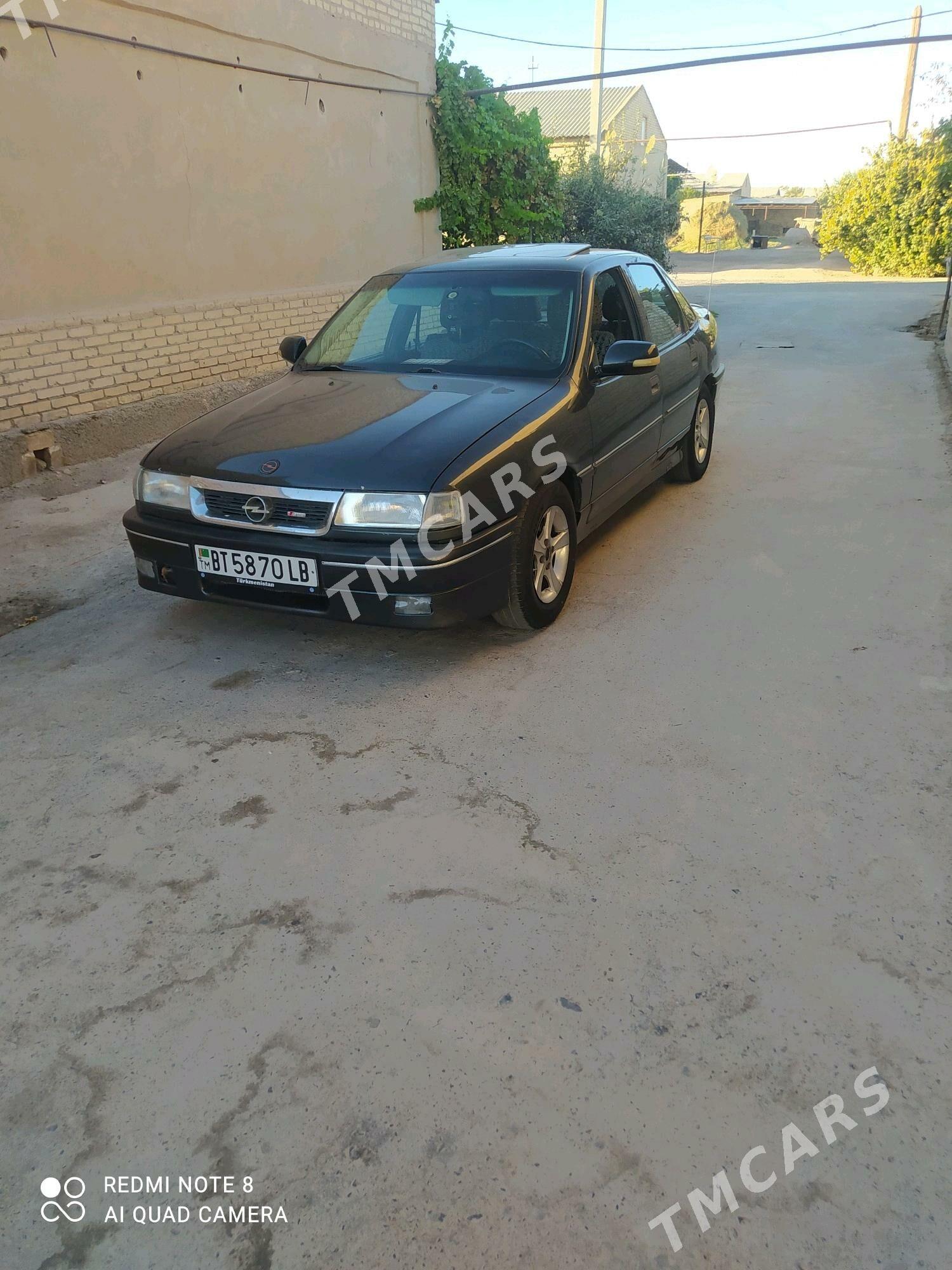 Opel Vectra 1990 - 40 000 TMT - Саят - img 6