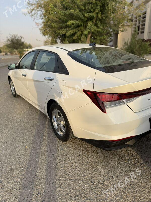 Hyundai Elantra 2021 - 240 000 TMT - Ашхабад - img 4