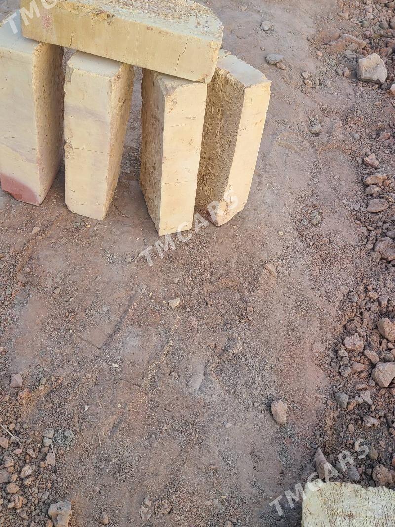 sary bisen kerpic - Gökdepe - img 6