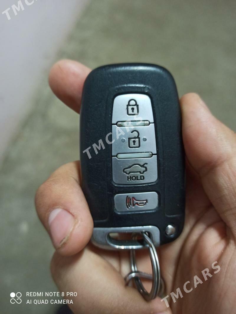Kia Optima 2011 - 170 000 TMT - Кëши - img 5