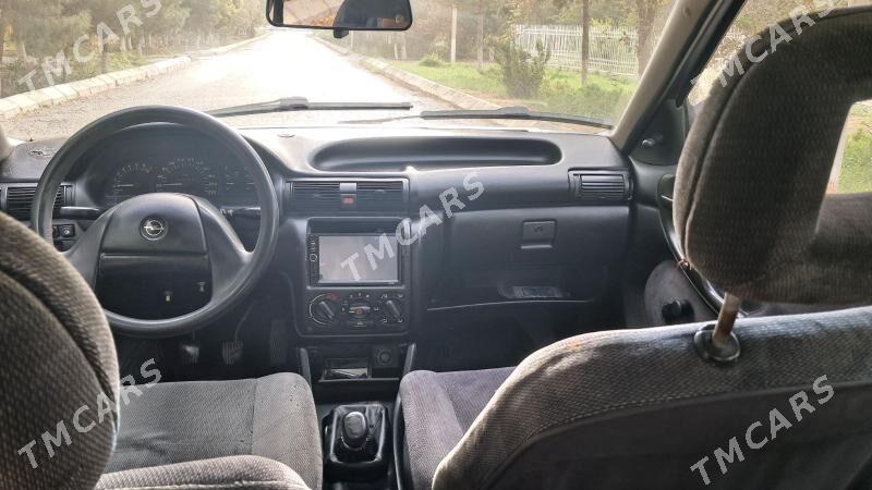 Opel Astra 1992 - 40 000 TMT - Мары - img 1