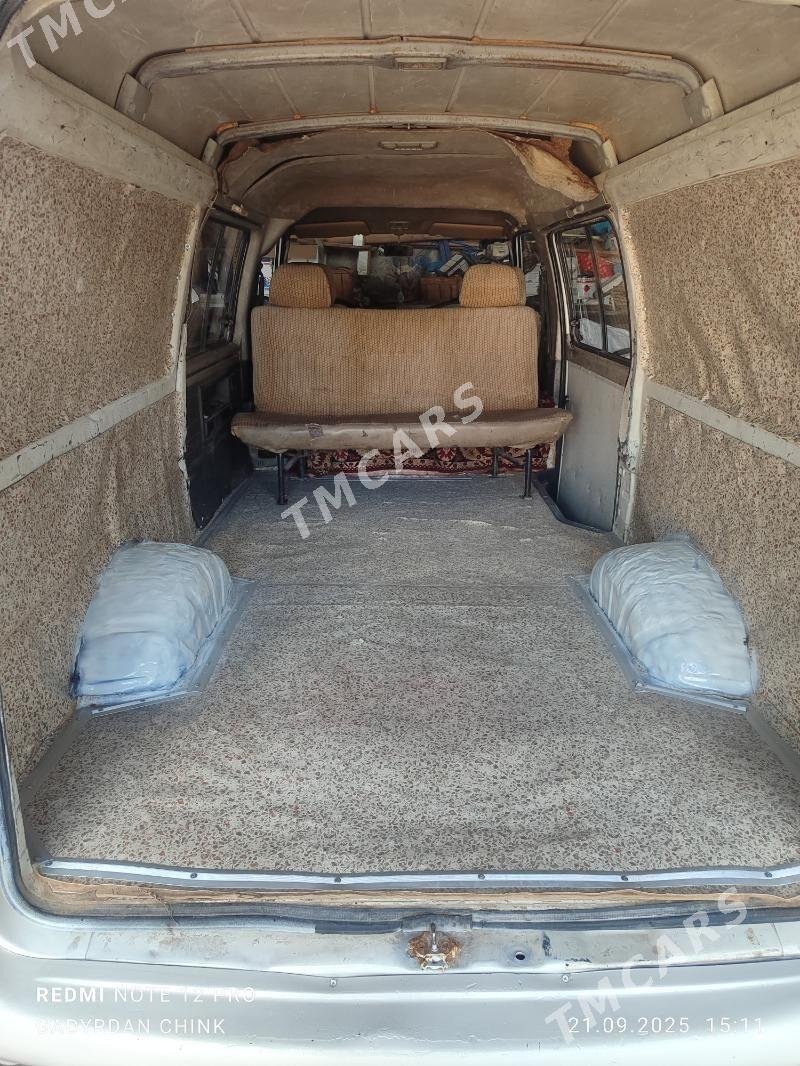Hyundai H100 2002 - 70 000 TMT - Балканабат - img 4