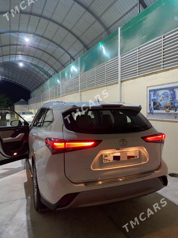 Toyota Highlander 2022 - 780 000 TMT - Ашхабад - img 6