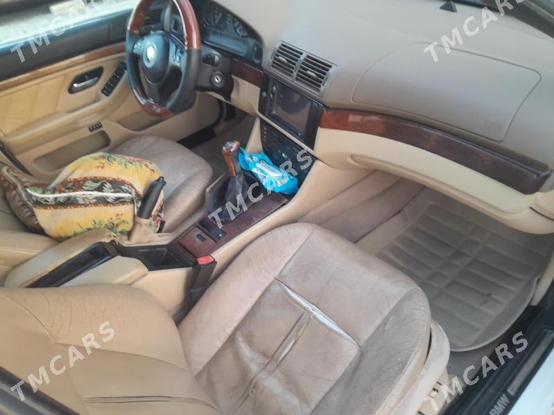 BMW E39 2003 - 150 000 TMT - Bagyr - img 2
