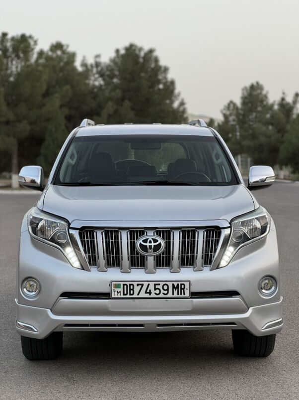 Toyota Land Cruiser Prado 2011 - 520 000 TMT - Мары - img 2